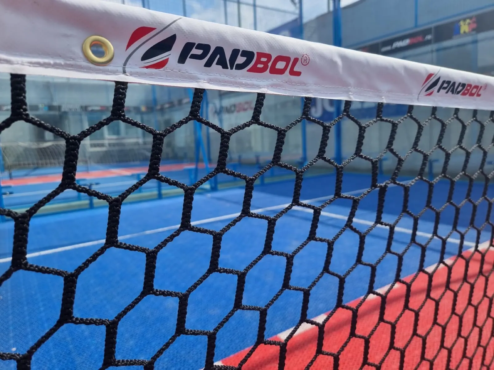 Detalle de la red oficial de Padbol
