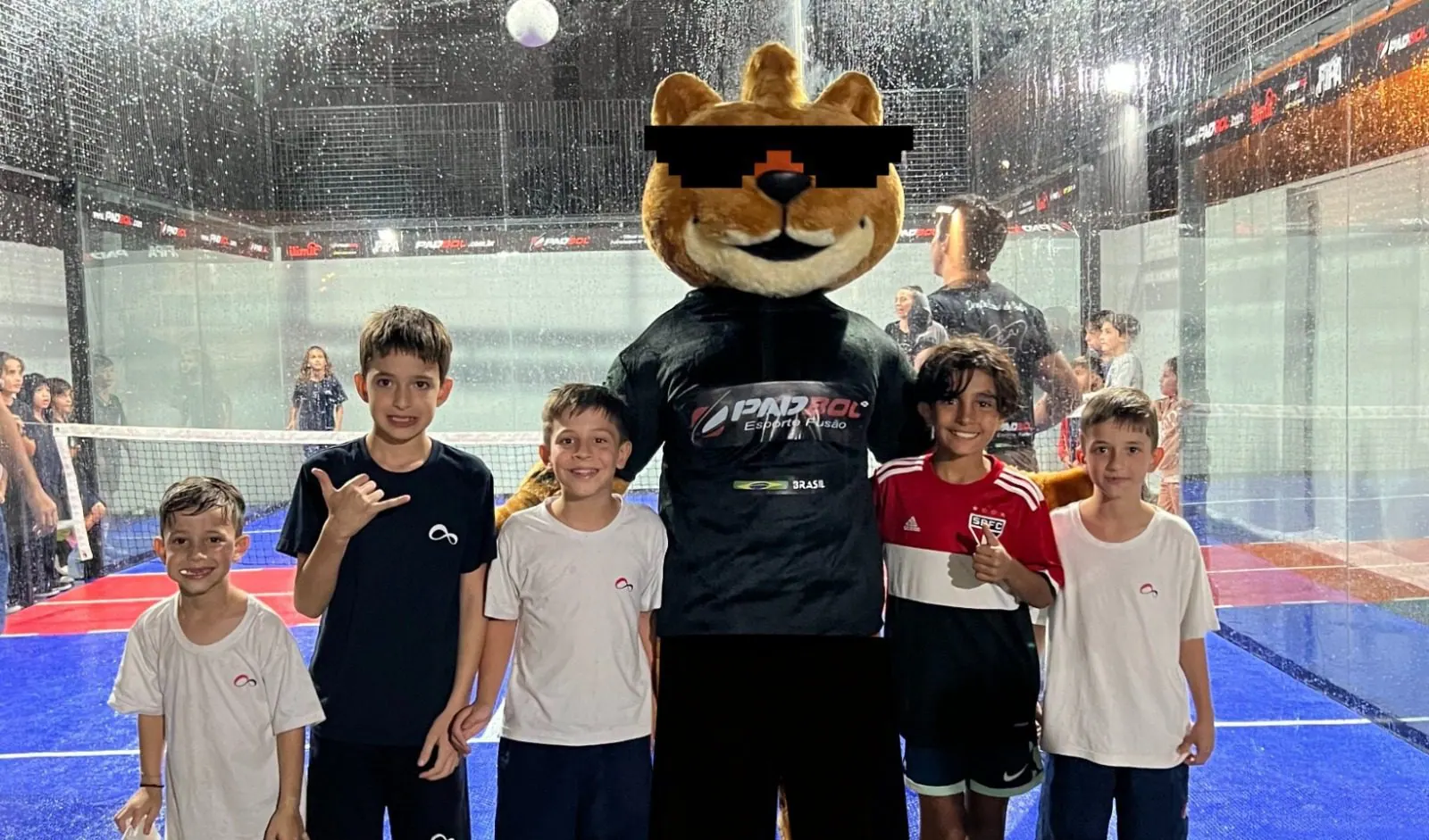 ILIMIT inaugura su cancha de Padbol